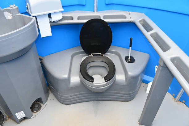 Professional porta potty rental in Casa Loma, CA